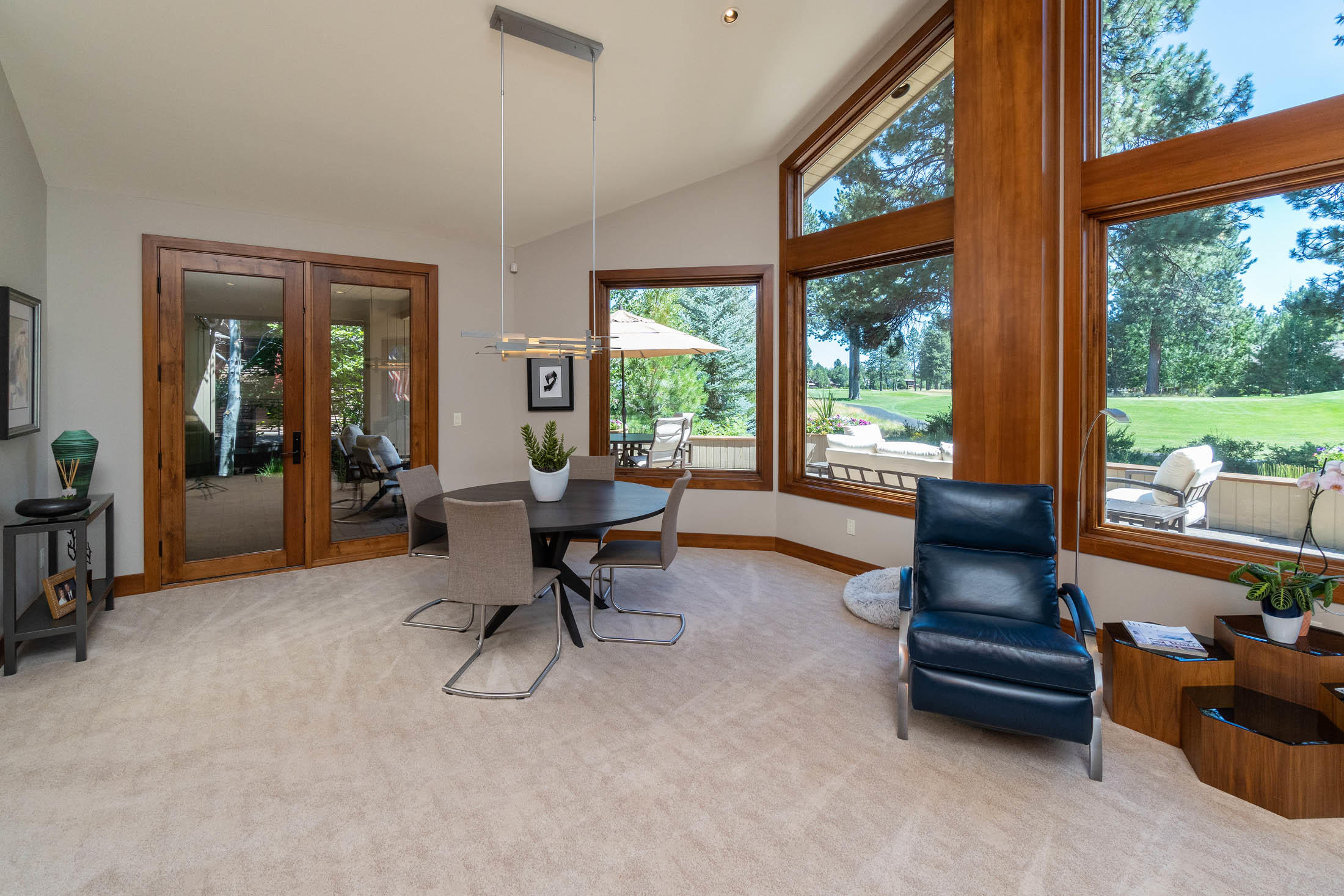 Broken Top - Residential