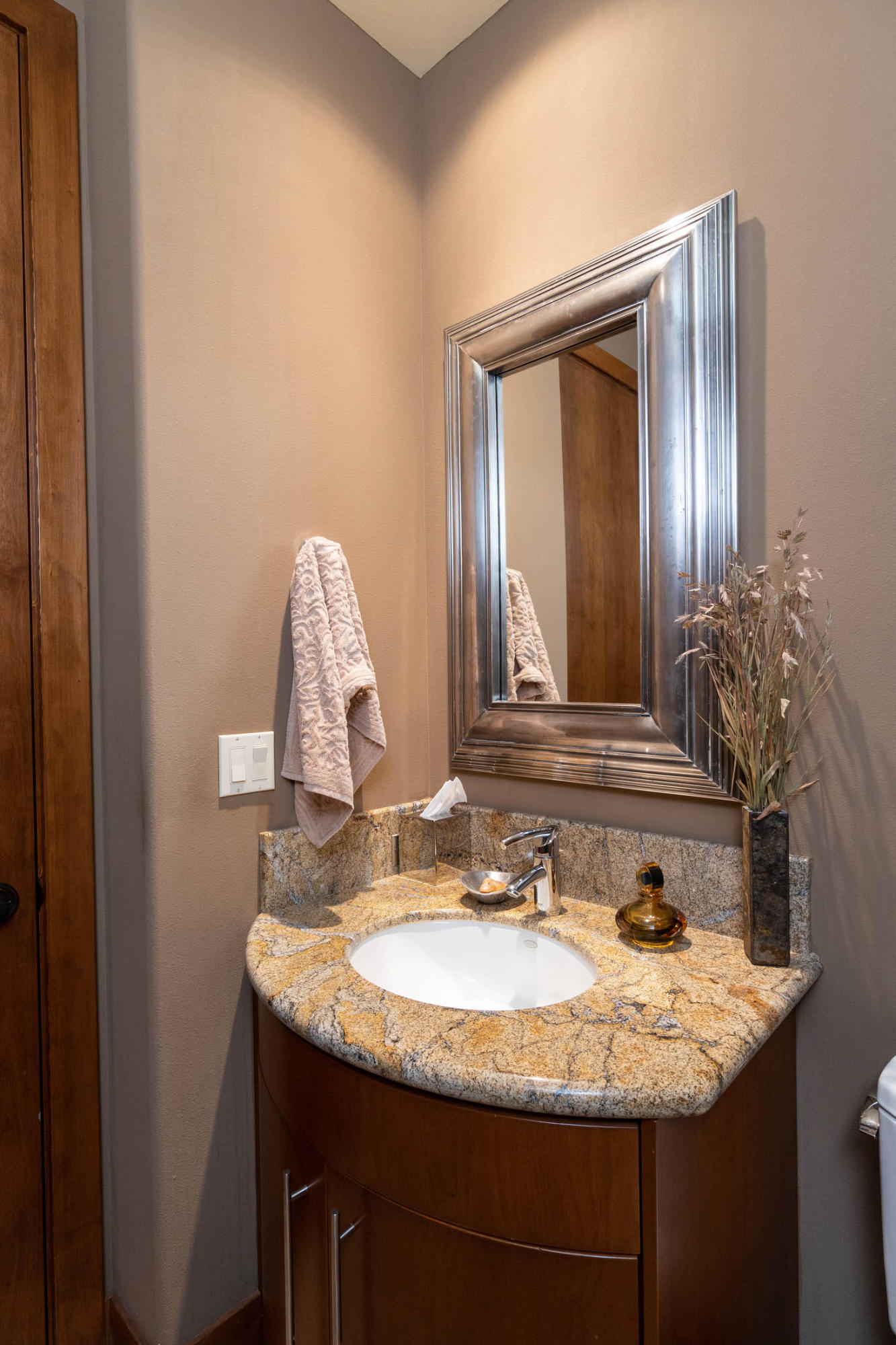 Broken Top - Residential