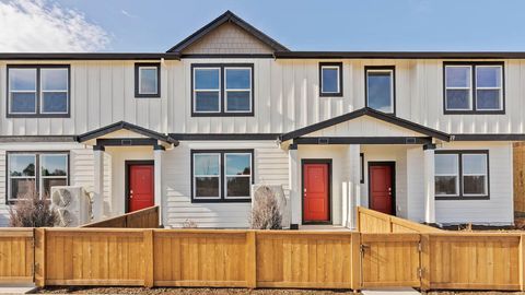 Photo of 62615 NE Lawler Place, Bend, OR 97701 (MLS # 220223086)
