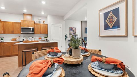 Tiny photo for 62615 NE Lawler Place, Bend, OR 97701 (MLS # 220223086)
