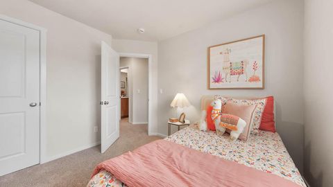 Tiny photo for 62615 NE Lawler Place, Bend, OR 97701 (MLS # 220223086)