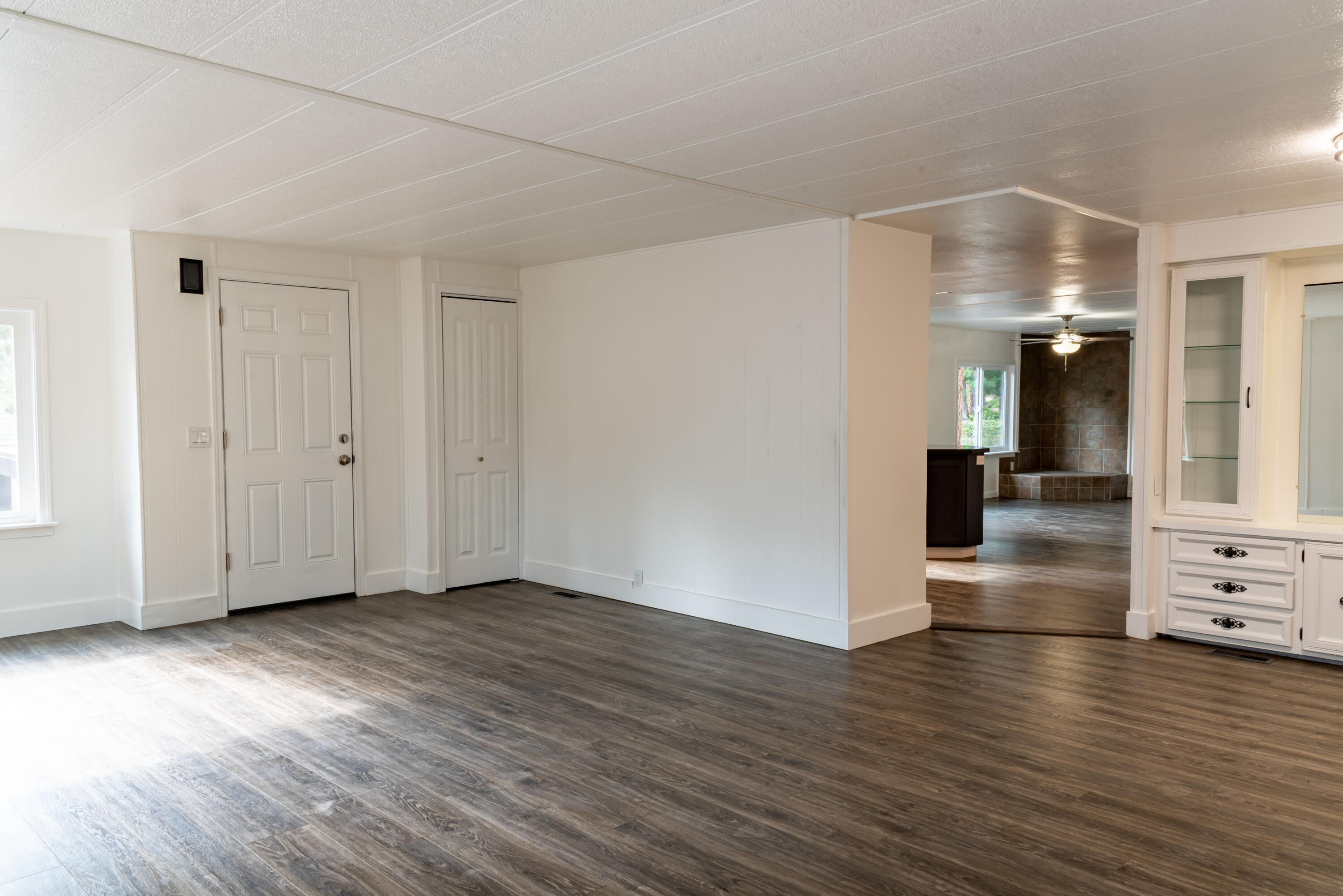 Romaine Village - Residential