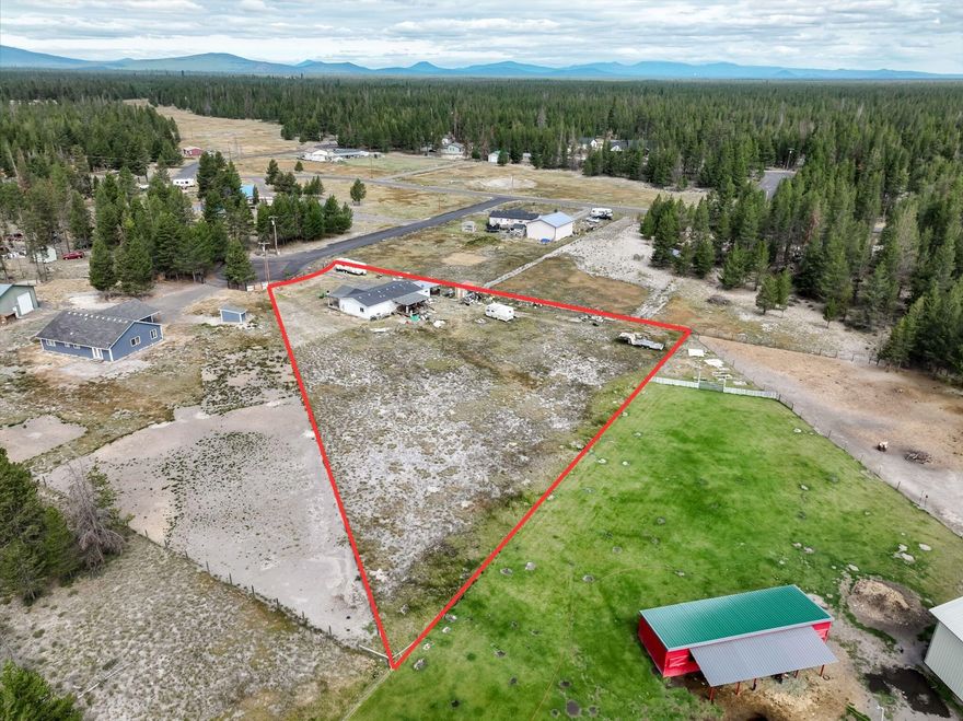 Peaceful Living with Room to Grow! Tucked away at the end of a paved cul-de-sac, this 3-bed, 2-bath home sits on a generous 1.17-acre lot in a quiet, established neighborhood. Located near National Forest for experiencing all the outdoor fun Central Oregon has to offer. Whether you're a DIY enthusiast or looking for a renovation project, this property provides the price, space and setting to make your vision a reality.