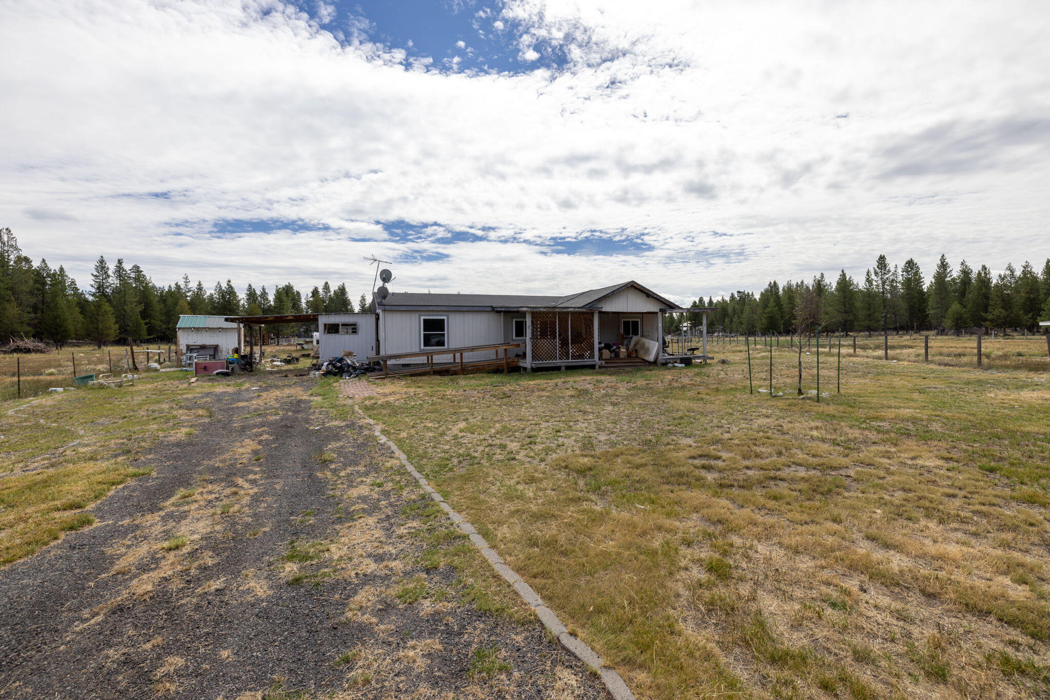 Split Rail Ranchos - Residential