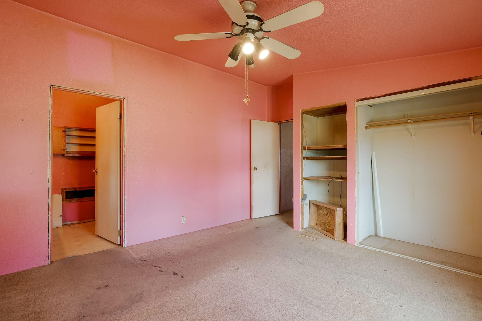 Split Rail Ranchos - Residential