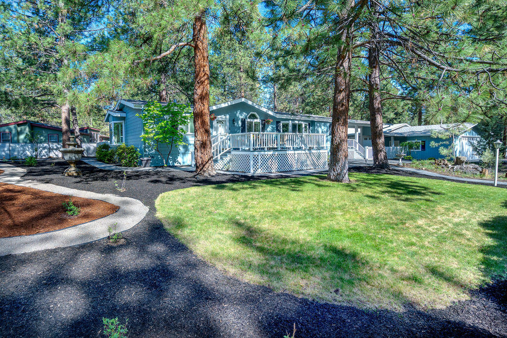 Romaine Village - Residential