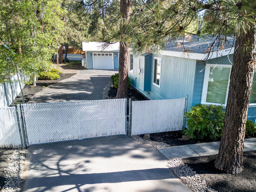 Romaine Village - Residential