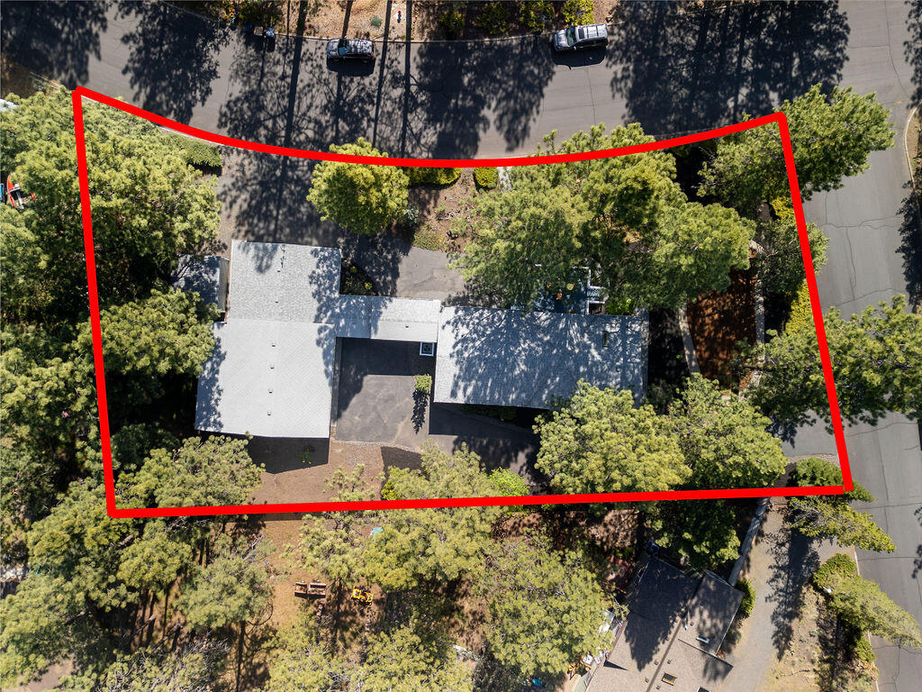 Romaine Village - Residential