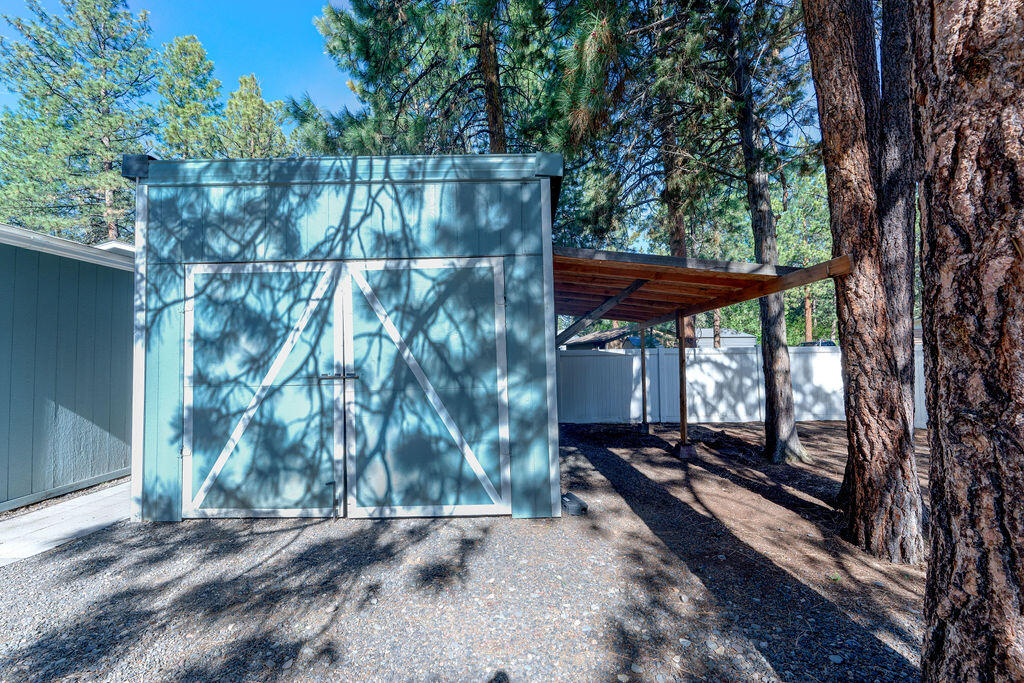 Romaine Village - Residential