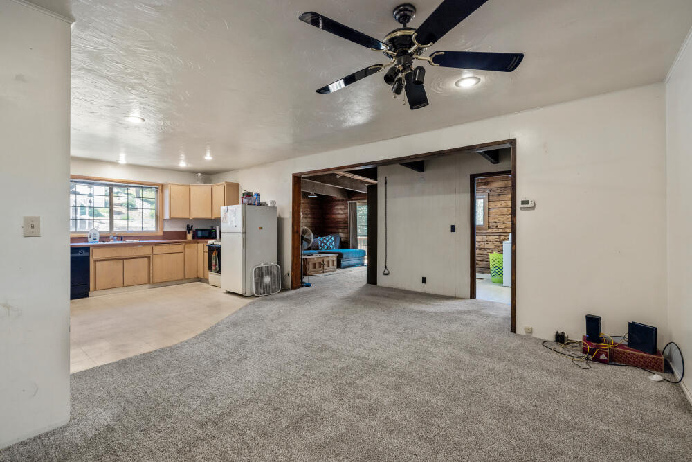 Lake Shore Gardens - Residential