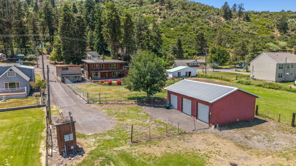 Lake Shore Gardens - Residential