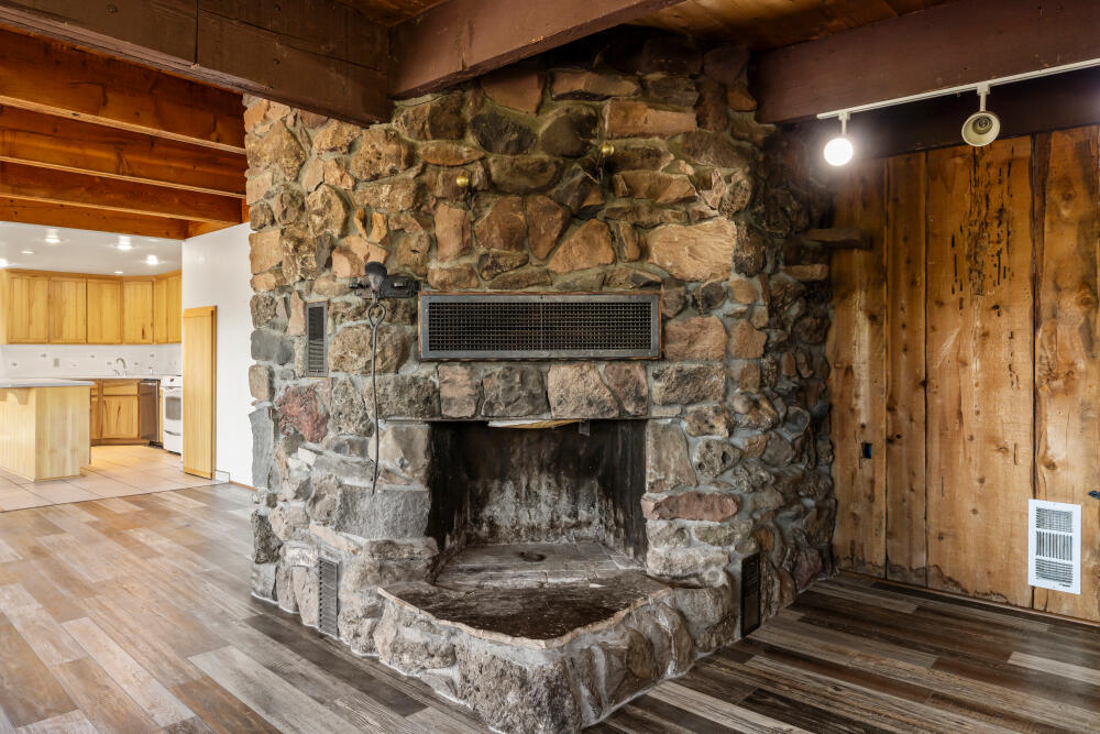 Lake Shore Gardens - Residential