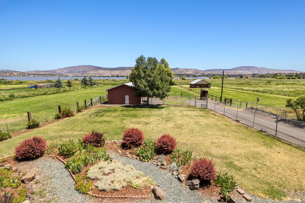 Lake Shore Gardens - Residential