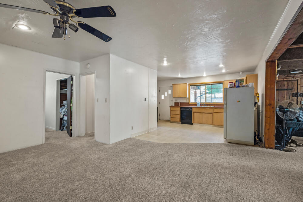 Lake Shore Gardens - Residential