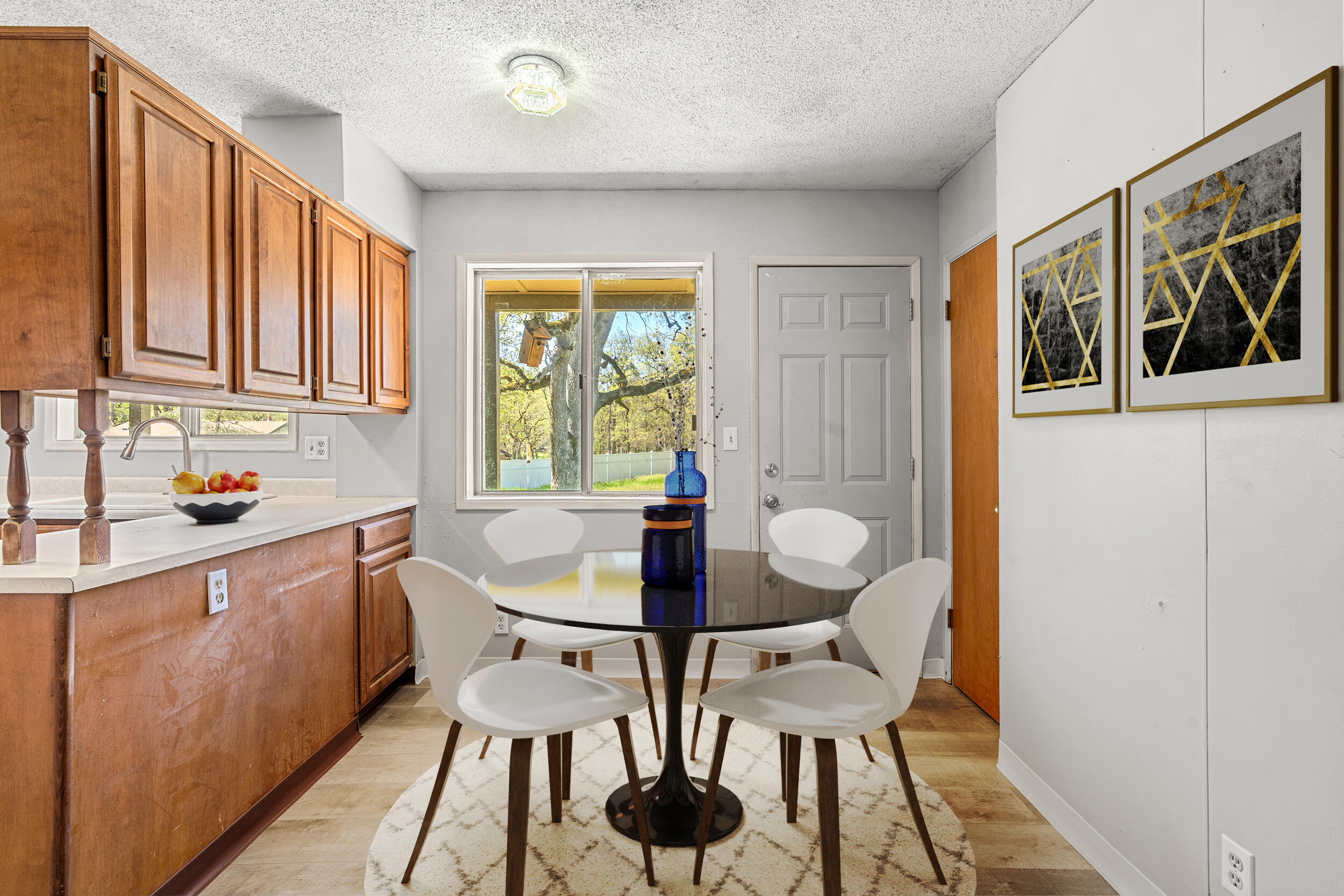 Land Of Many Oaks - Residential