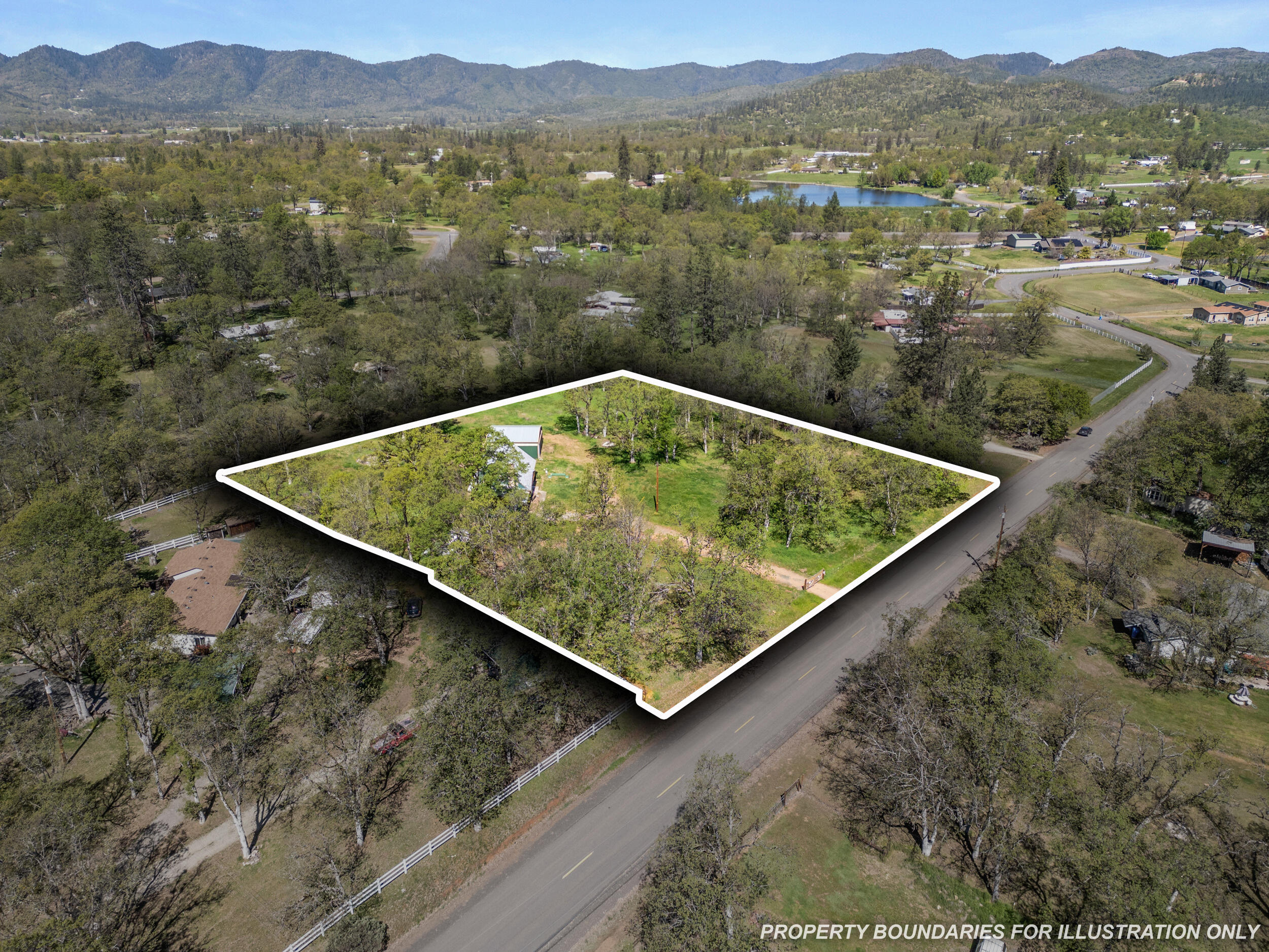 Land Of Many Oaks - Residential