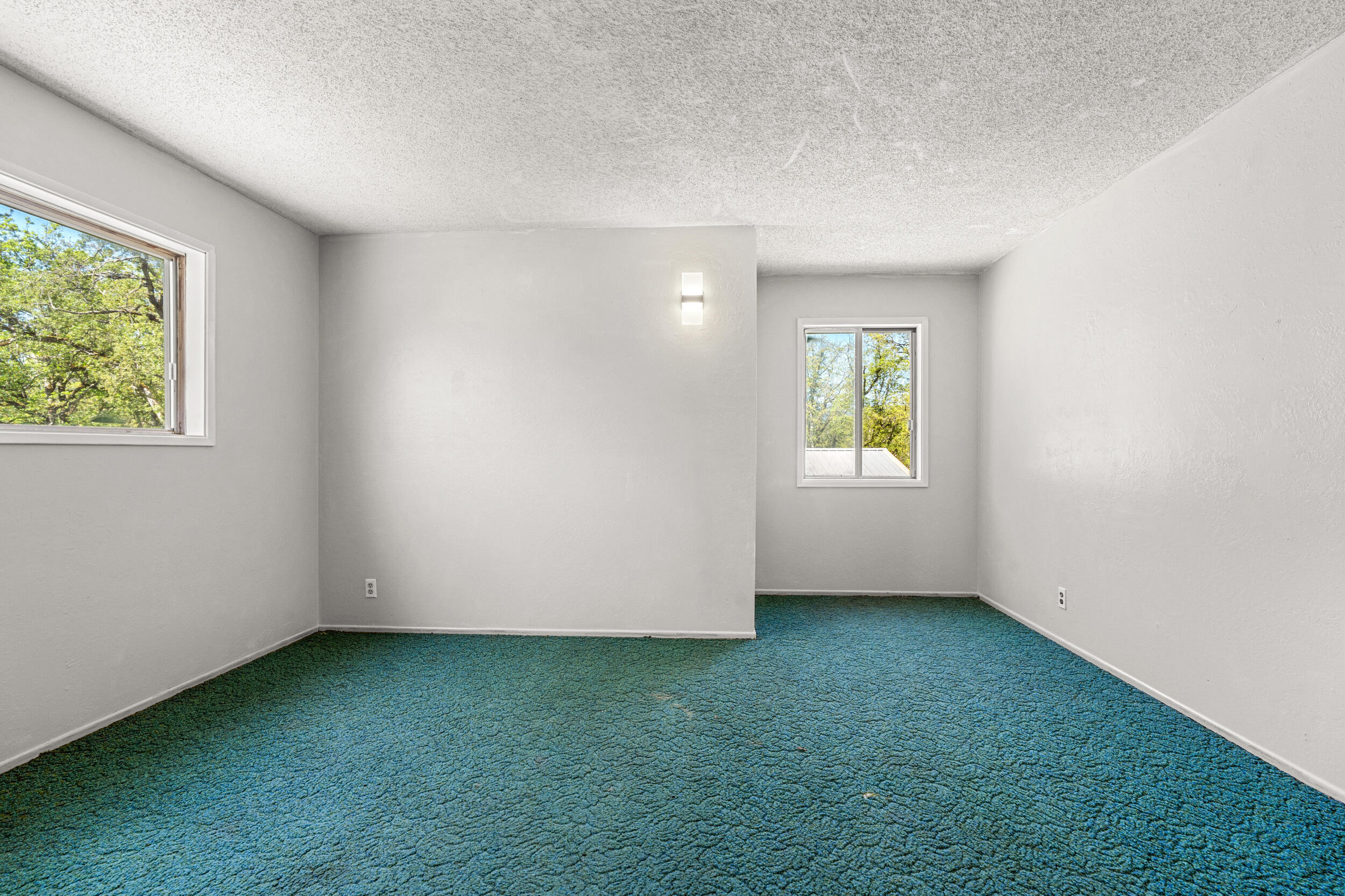 Land Of Many Oaks - Residential