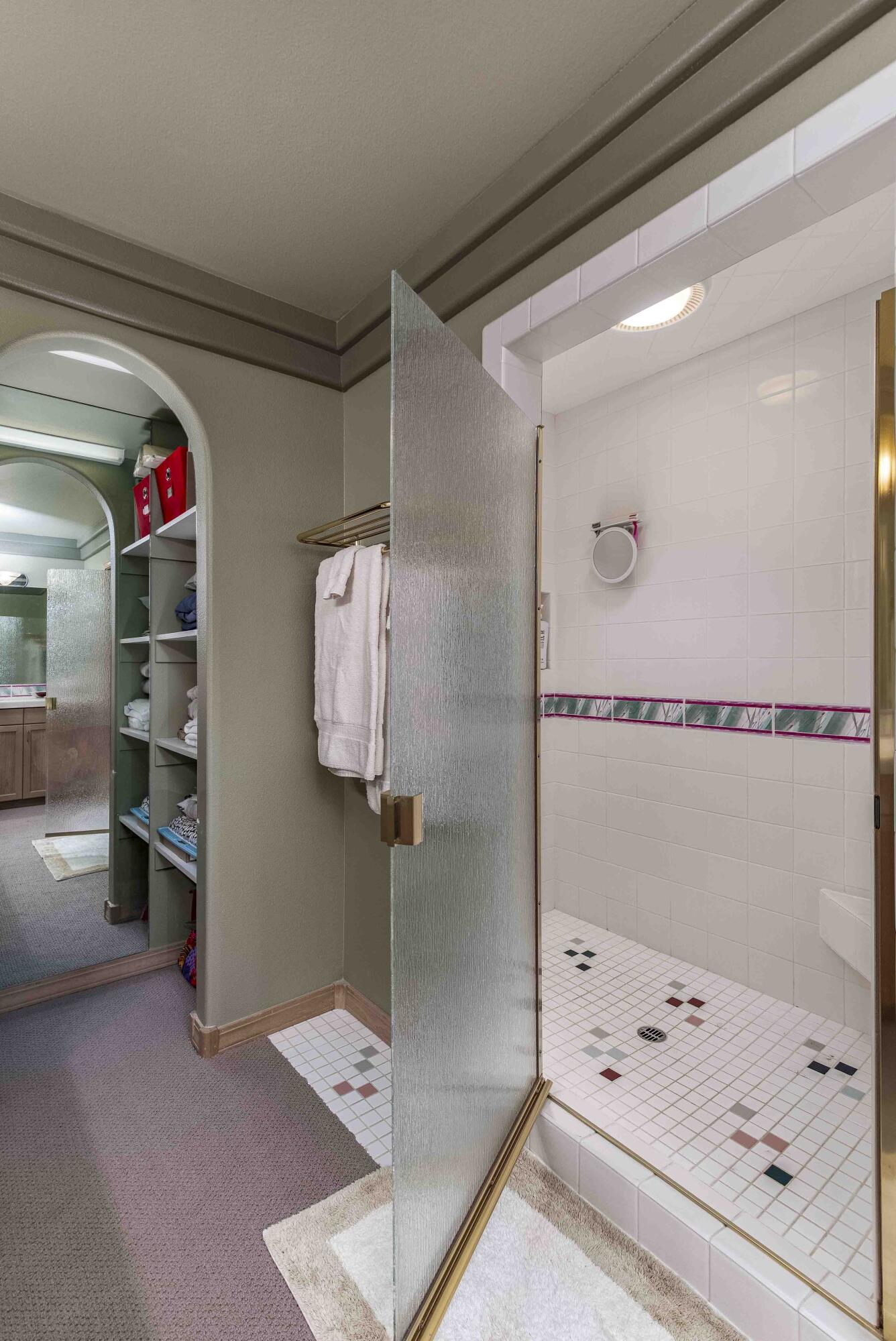 Fairway Point Villag - Residential