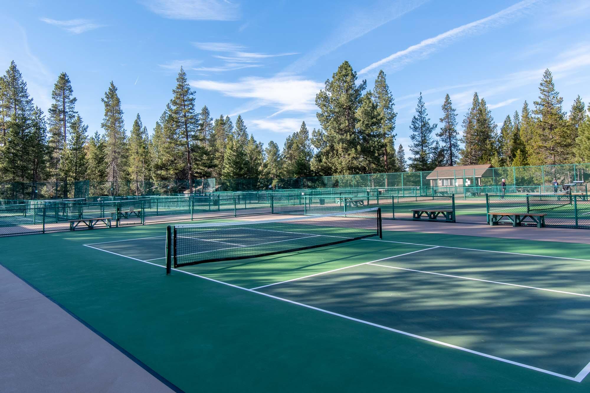 Fairway Point Villag - Residential