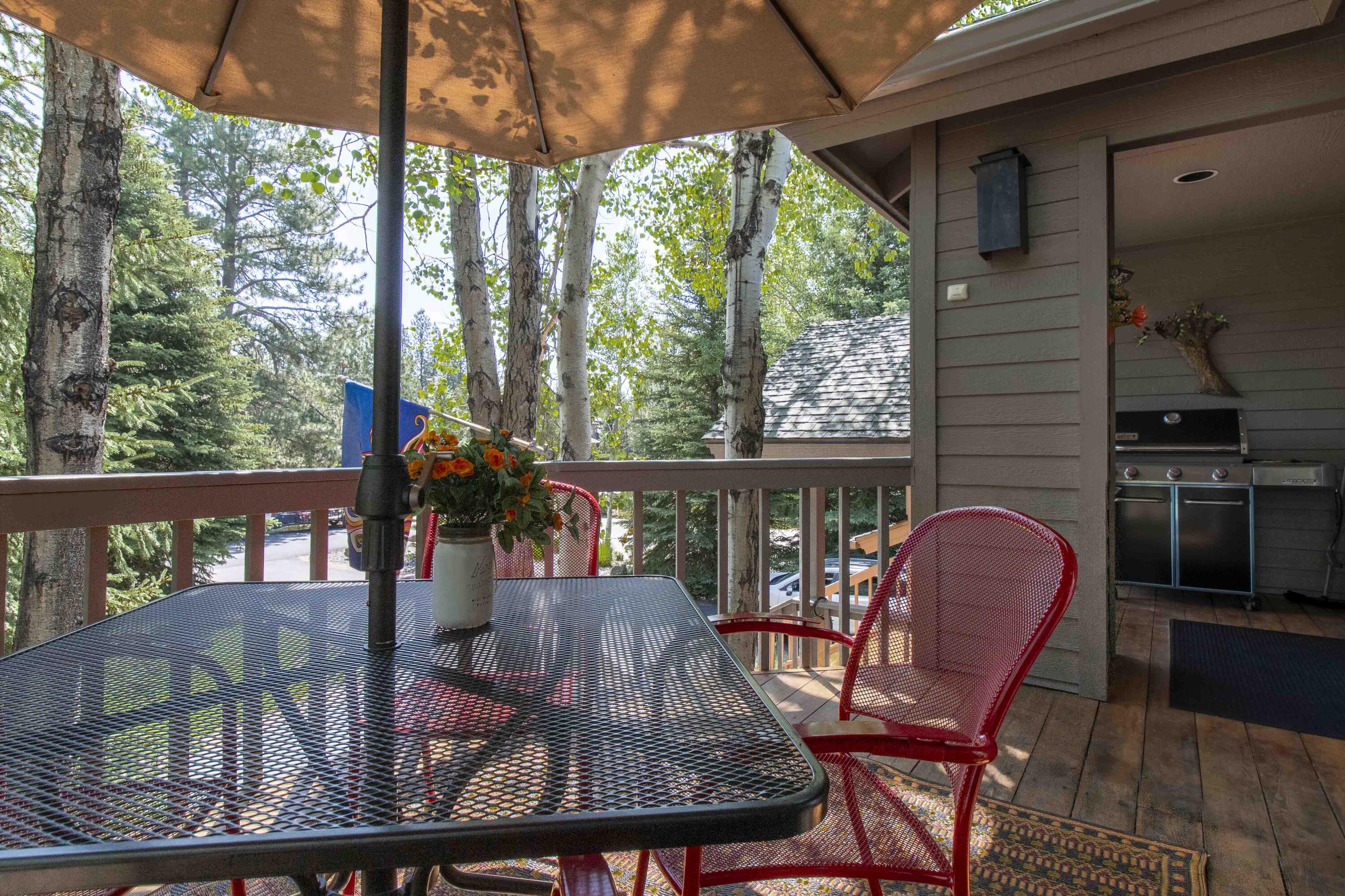 Fairway Point Villag - Residential