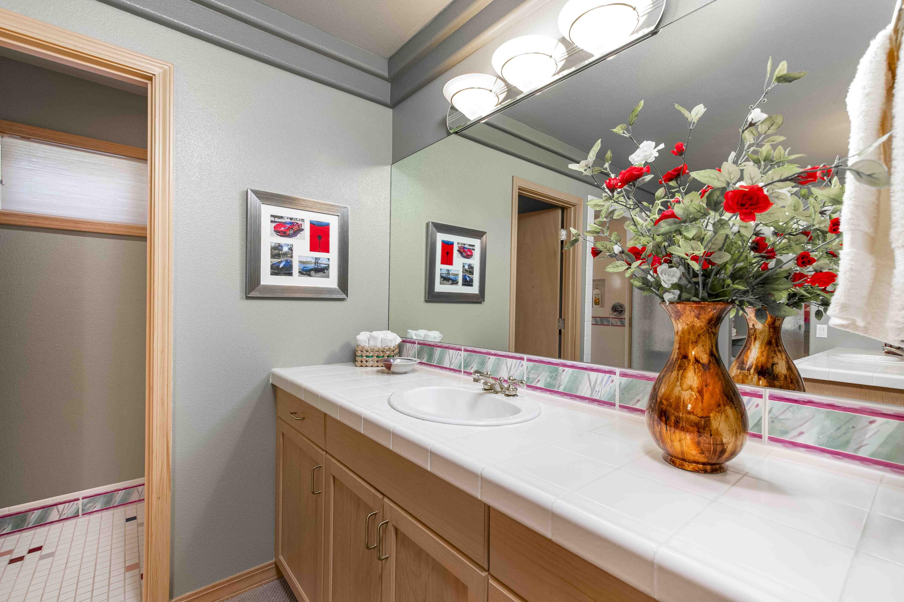 Fairway Point Villag - Residential