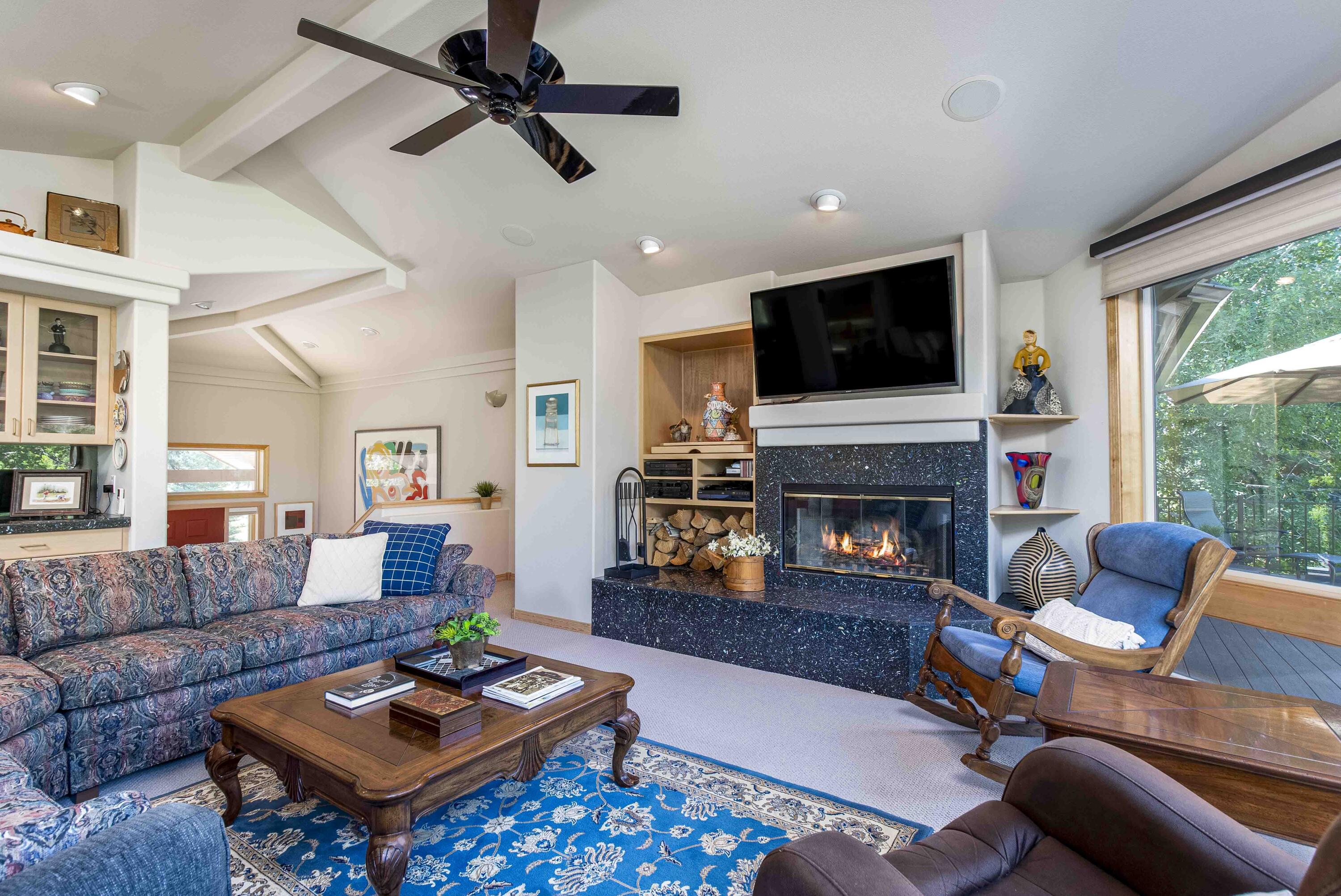 Fairway Point Villag - Residential