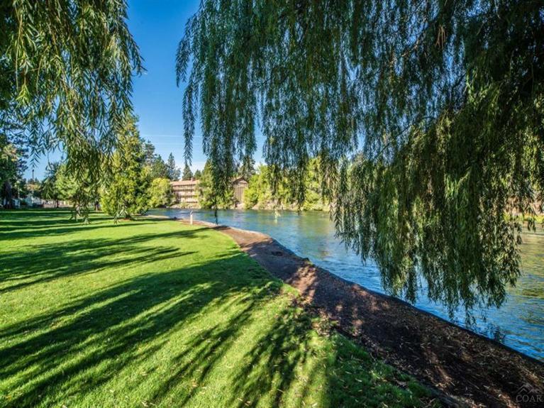 Riverpointe - Residential