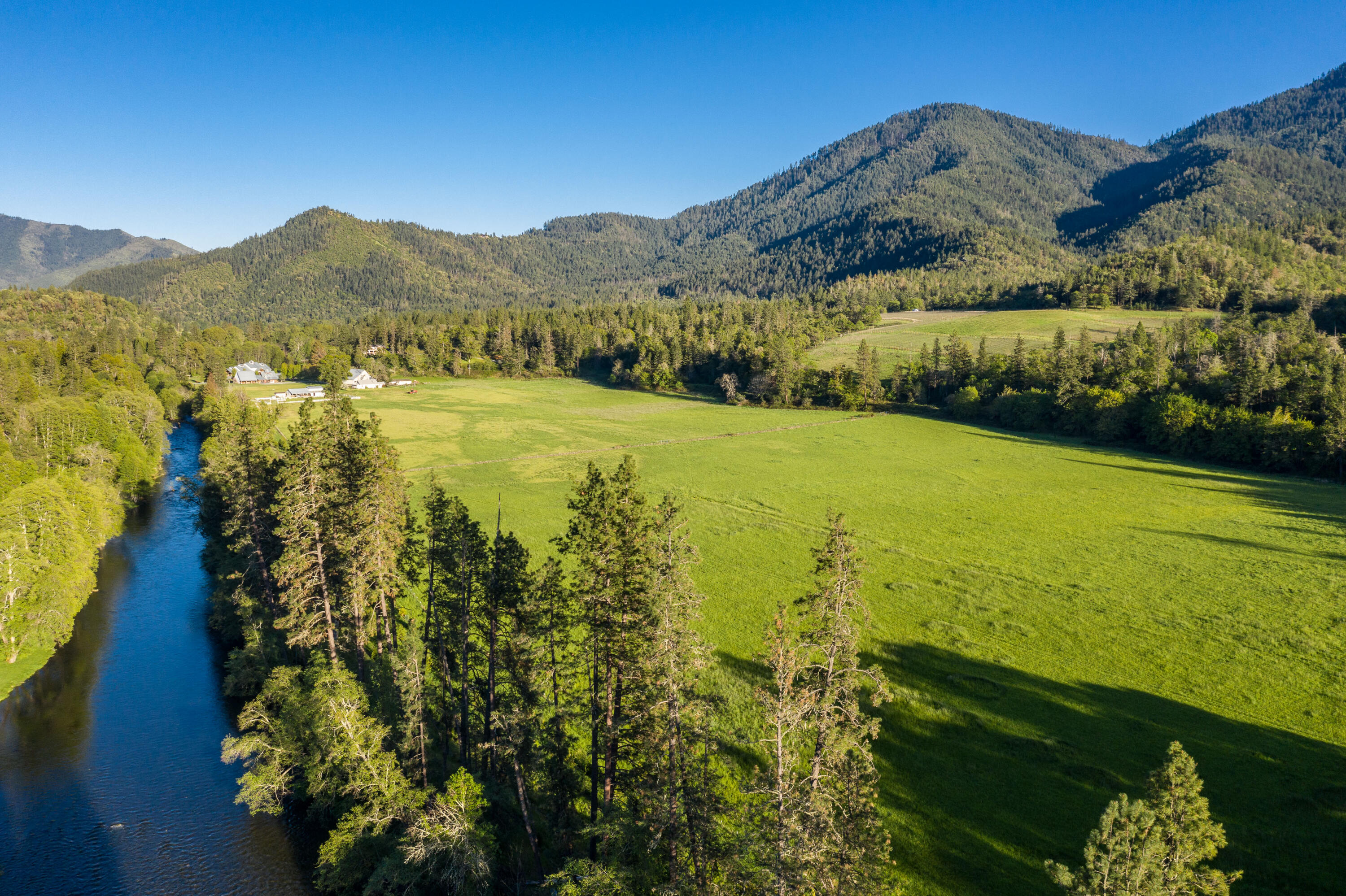 11777 Highway 238