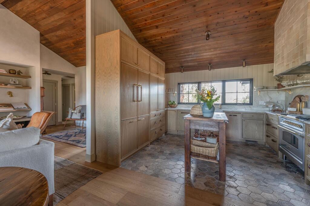 Tumalo Rim - Residential