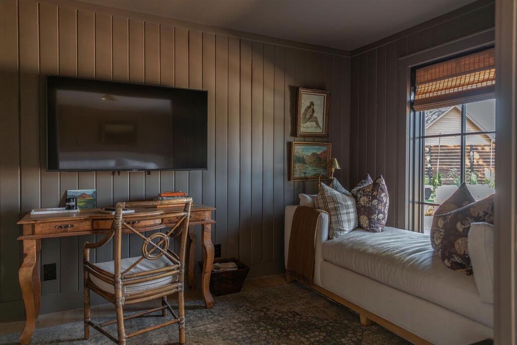 Tumalo Rim - Residential