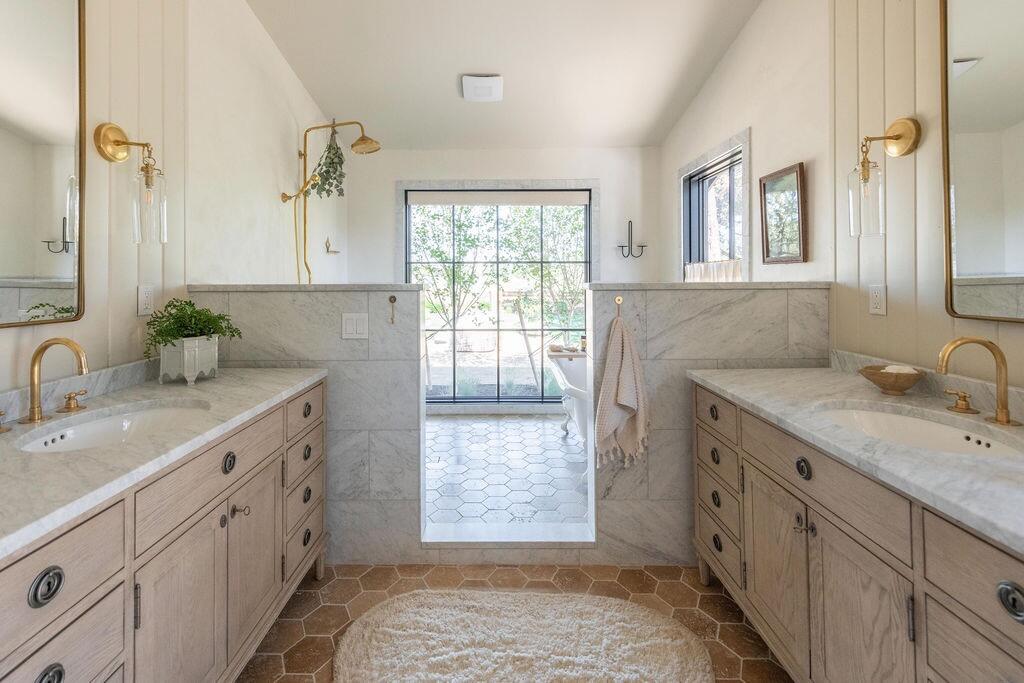 Tumalo Rim - Residential