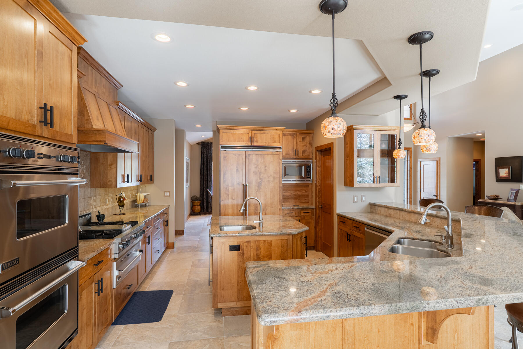 Broken Top - Residential