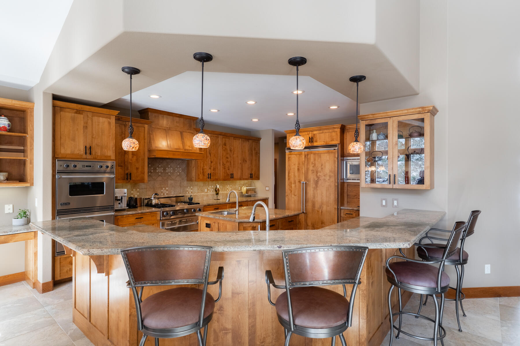 Broken Top - Residential