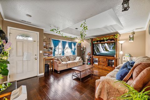 Tiny photo for 7961 Isabella Way, White City, OR 97503 (MLS # 220215549)