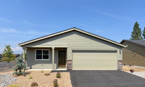Photo of 51771 Jubilee Pine Dr DR, La Pine, OR 97739 (MLS # 220227521)