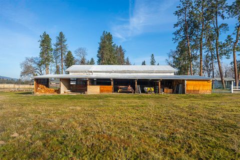 Tiny photo for 408 Oak Grove Road, Medford, OR 97501 (MLS # 220214859)