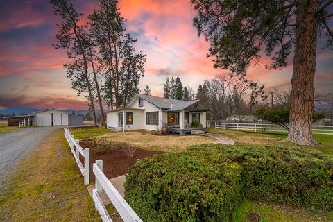 Tiny photo for 408 Oak Grove Road, Medford, OR 97501 (MLS # 220214859)