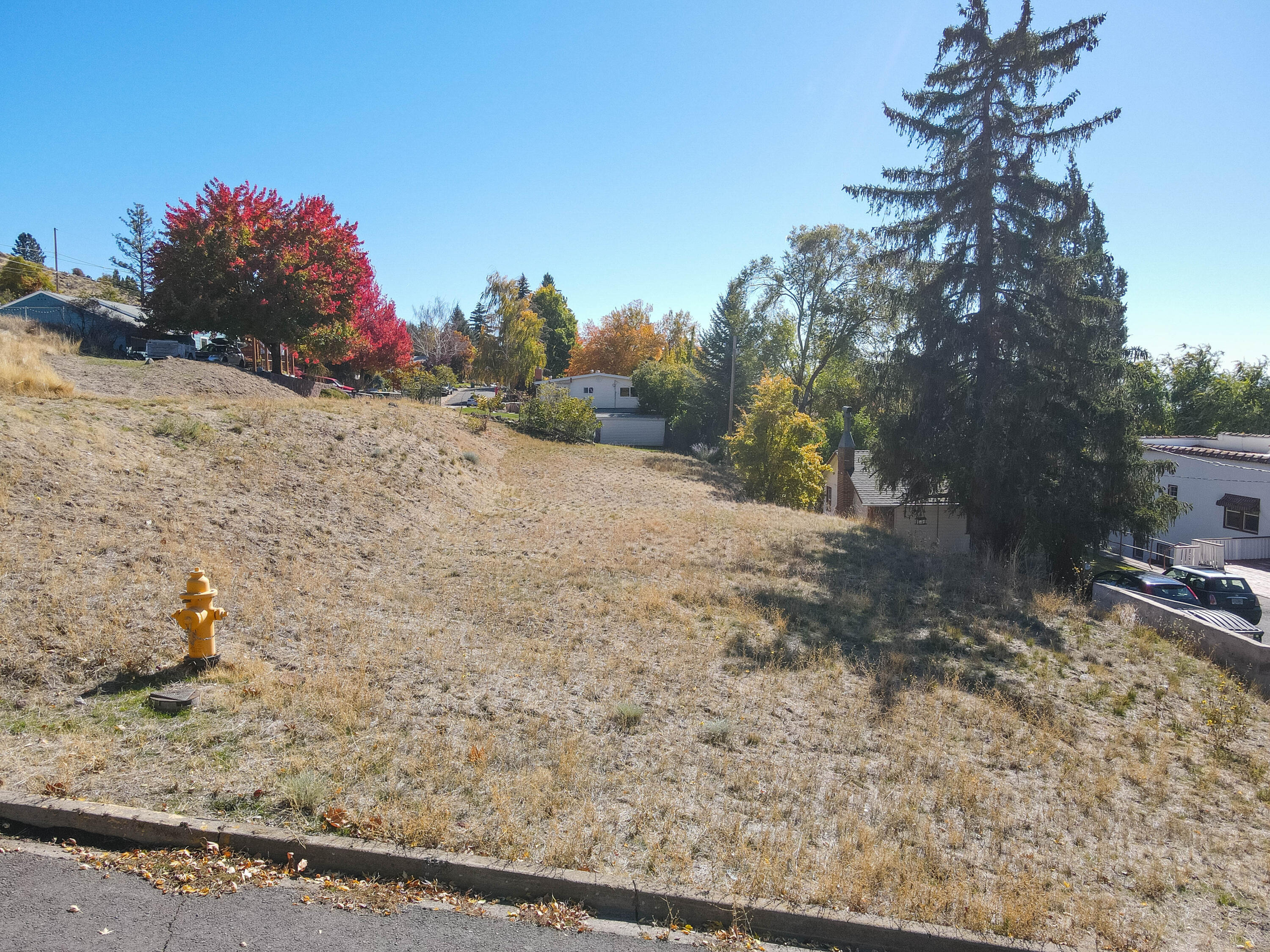 Klamath Falls -Hillside Addition - Land