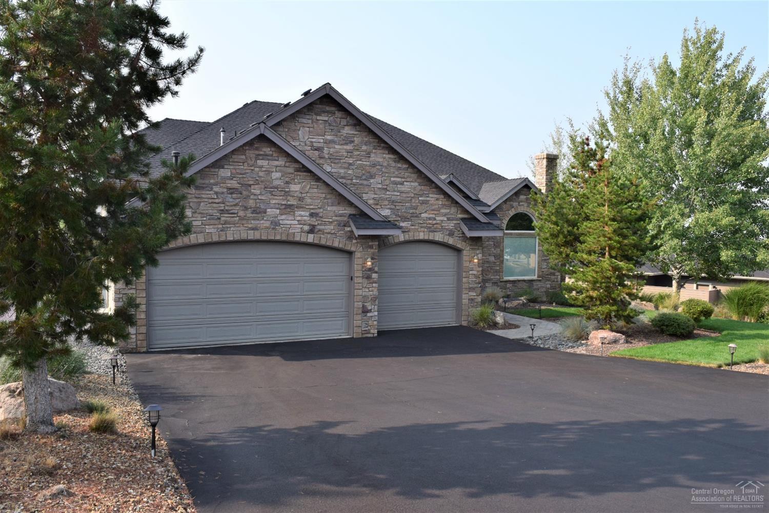 Eagle Crest - Residential