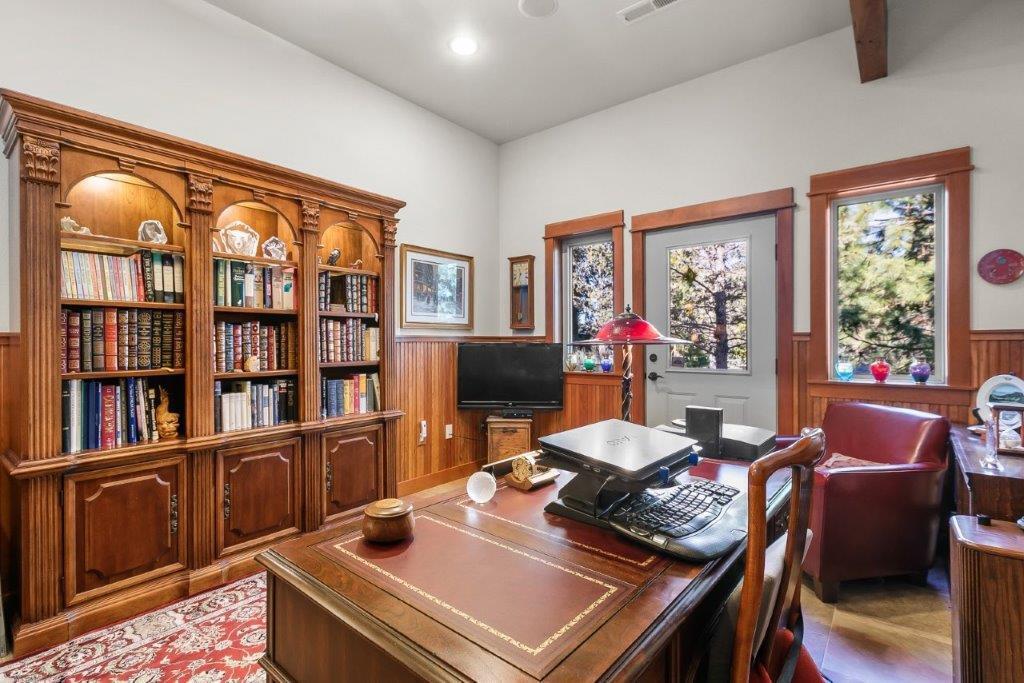 Awbrey Glen - Residential