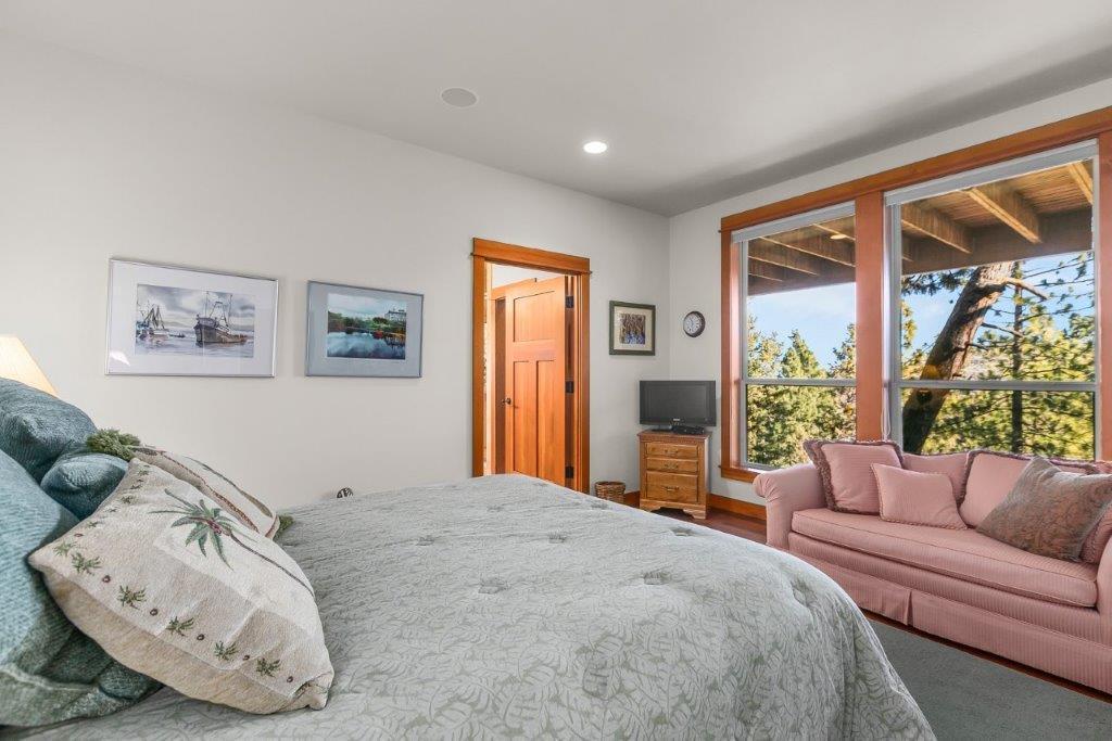 Awbrey Glen - Residential