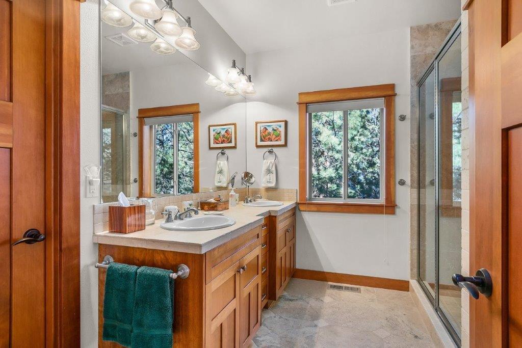 Awbrey Glen - Residential