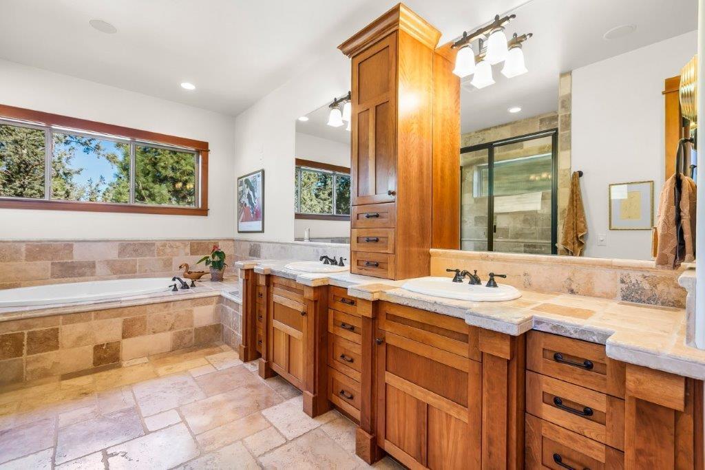 Awbrey Glen - Residential