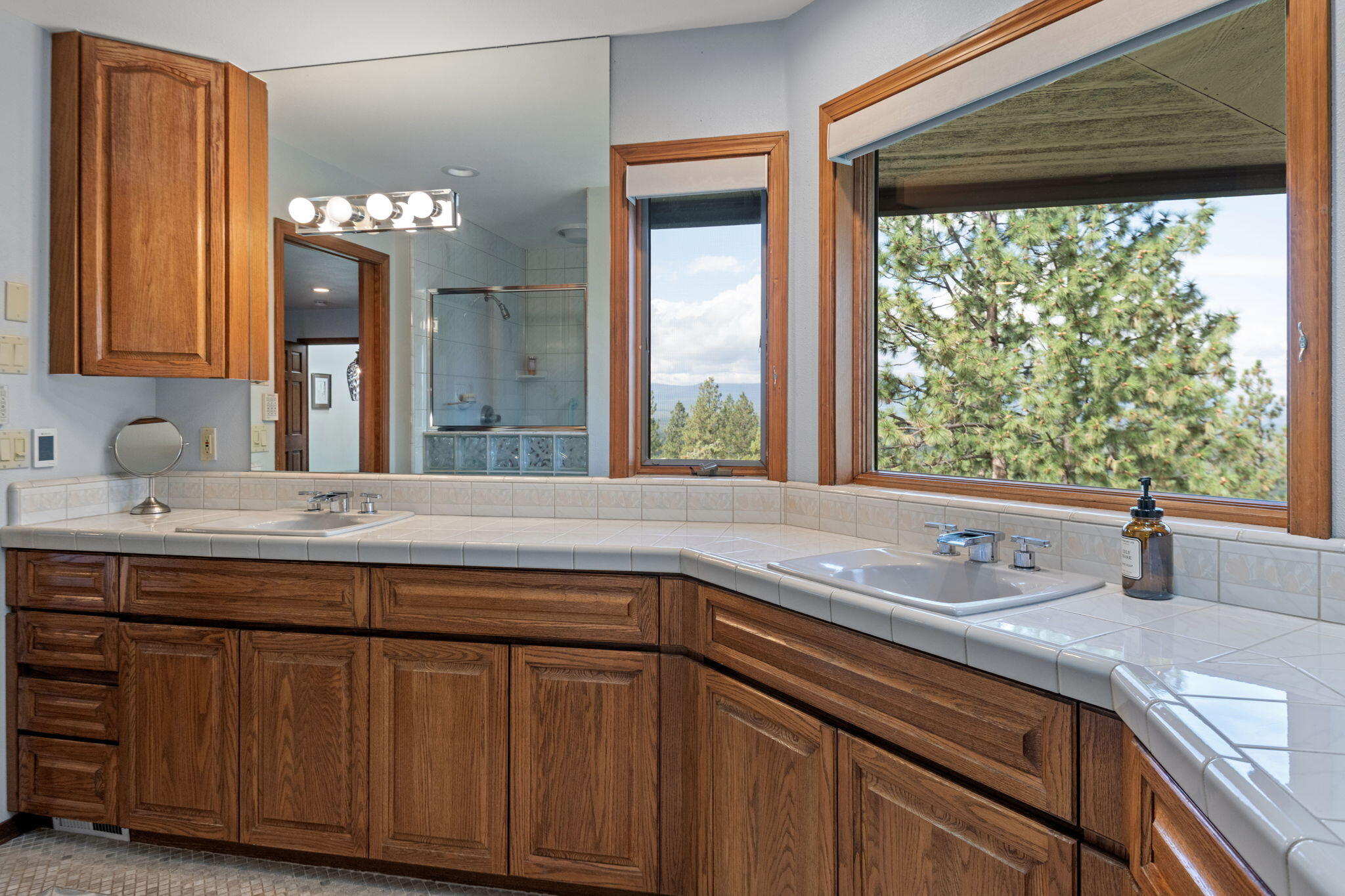 Awbrey Butte - Residential