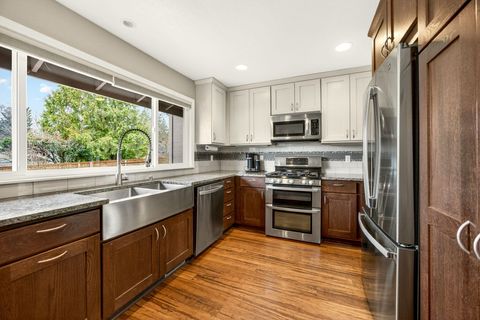 Tiny photo for 1075 Green Meadows Way, Ashland, OR 97520 (MLS # 220215639)