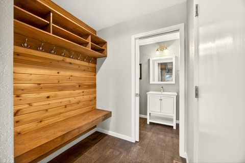 Tiny photo for 1075 Green Meadows Way, Ashland, OR 97520 (MLS # 220215639)