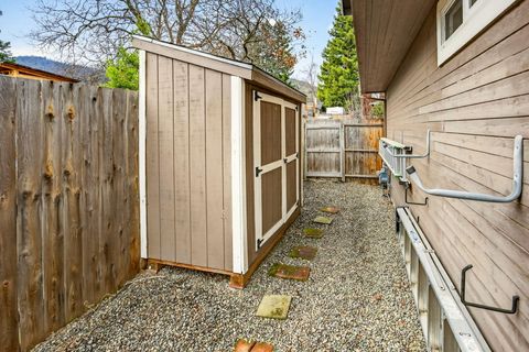 Tiny photo for 1075 Green Meadows Way, Ashland, OR 97520 (MLS # 220215639)
