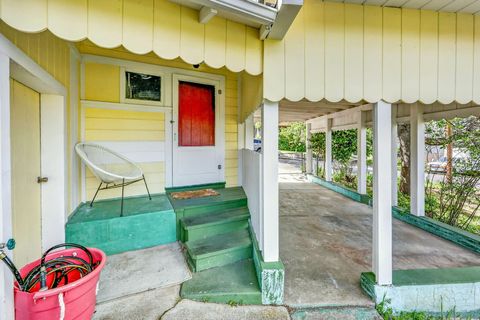 Tiny photo for 480 Harrison Street, Ashland, OR 97520 (MLS # 220219842)