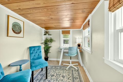 Tiny photo for 480 Harrison Street, Ashland, OR 97520 (MLS # 220219842)