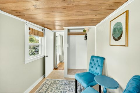 Tiny photo for 480 Harrison Street, Ashland, OR 97520 (MLS # 220219842)